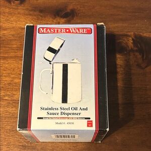 Stainless Steel Oil and Sauce Dispenser - Silver